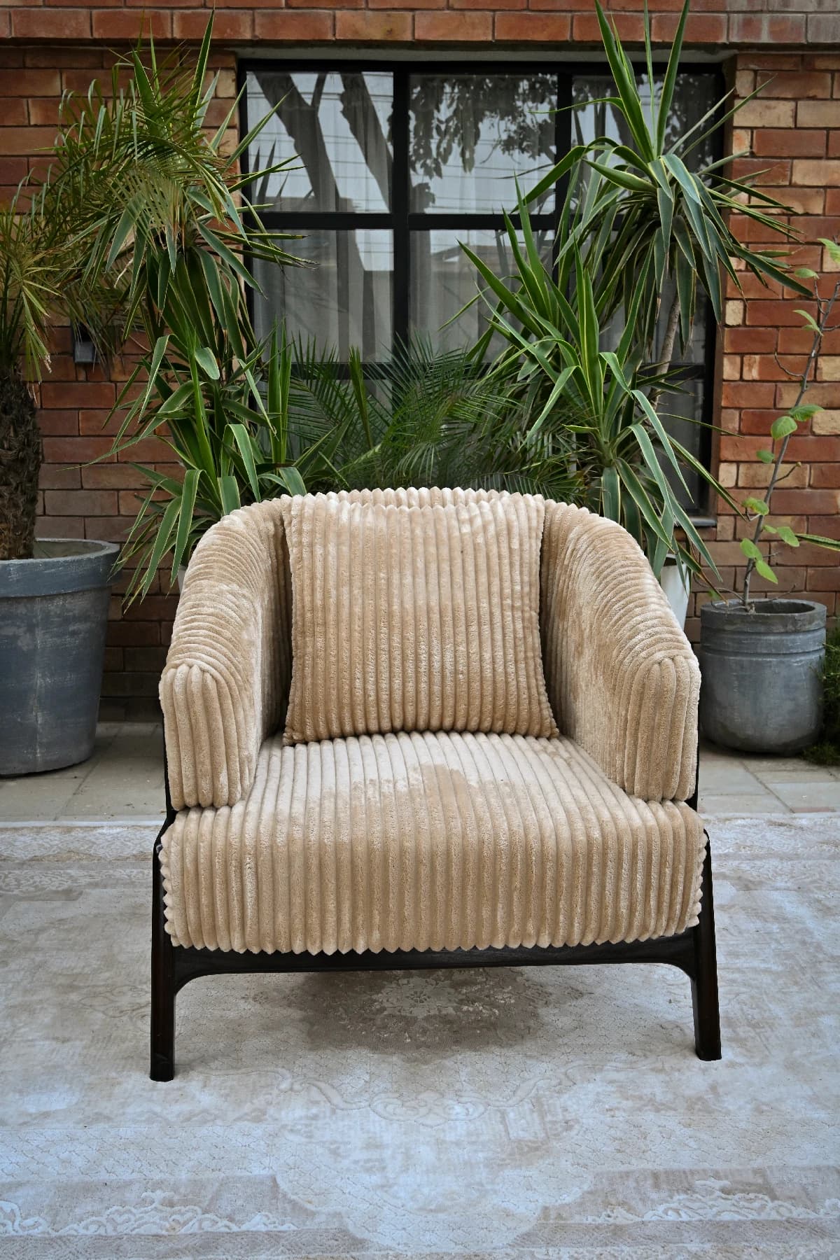 Huxley Chair